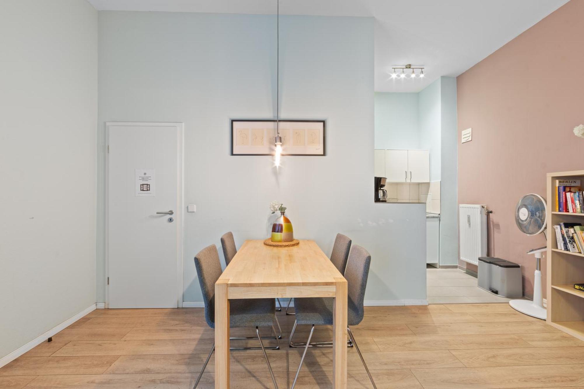 primeflats - Apartment Uthman Berlin-Neukölln Buitenkant foto